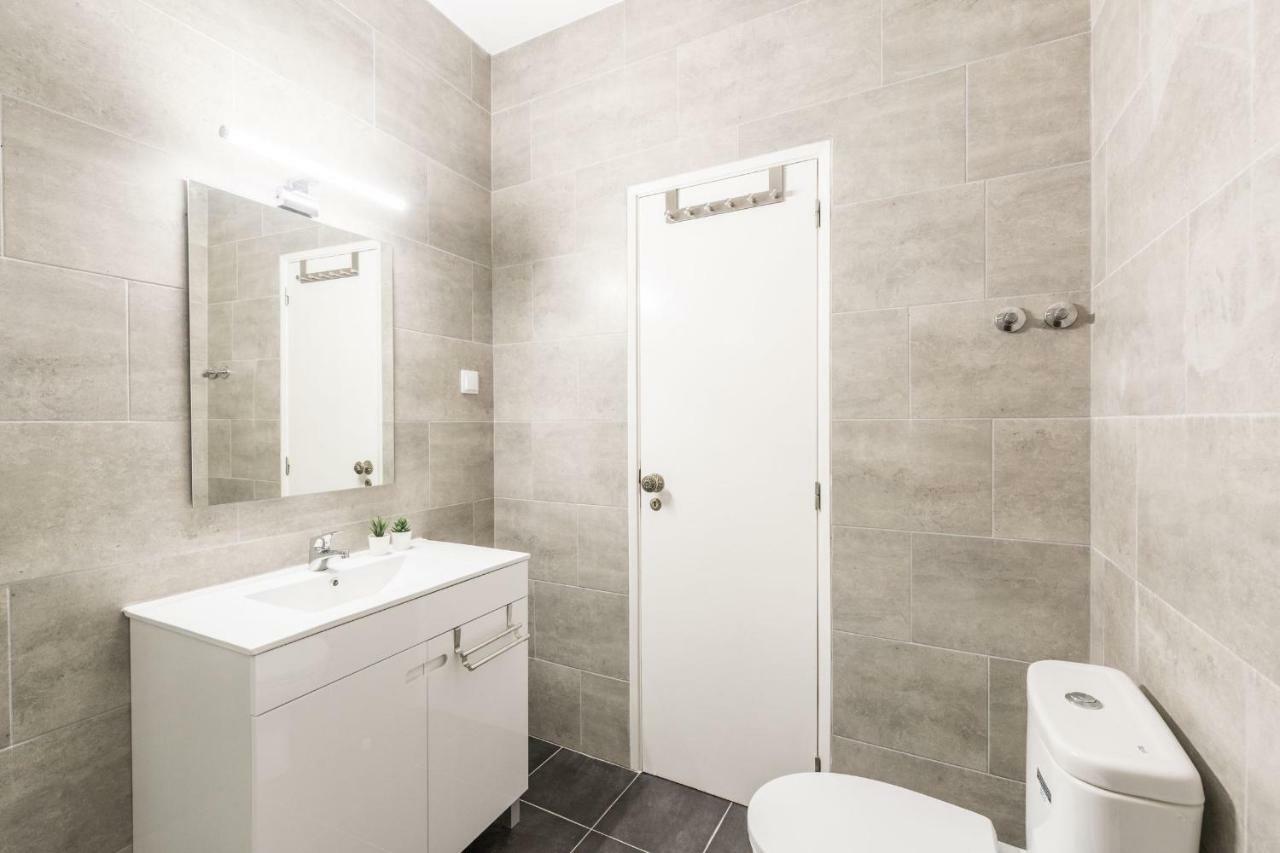Lovelystay - 3 Bedroom Apartment In Vila Do Bispo Vila do Bispo Exterior foto