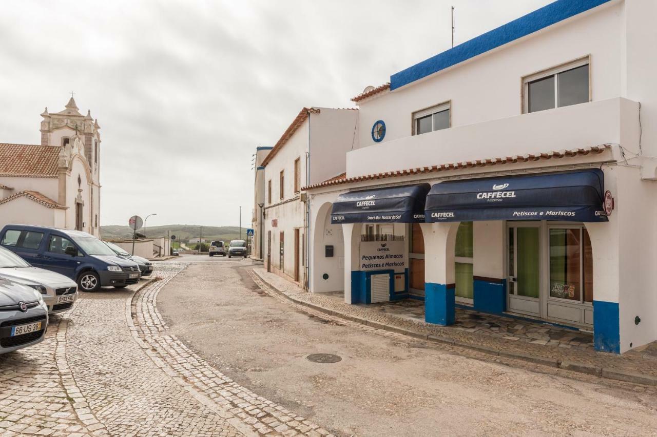 Lovelystay - 3 Bedroom Apartment In Vila Do Bispo Vila do Bispo Exterior foto