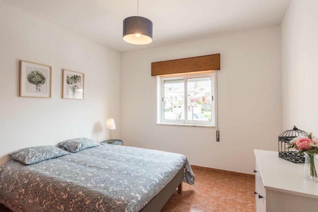 Lovelystay - 3 Bedroom Apartment In Vila Do Bispo Vila do Bispo Exterior foto