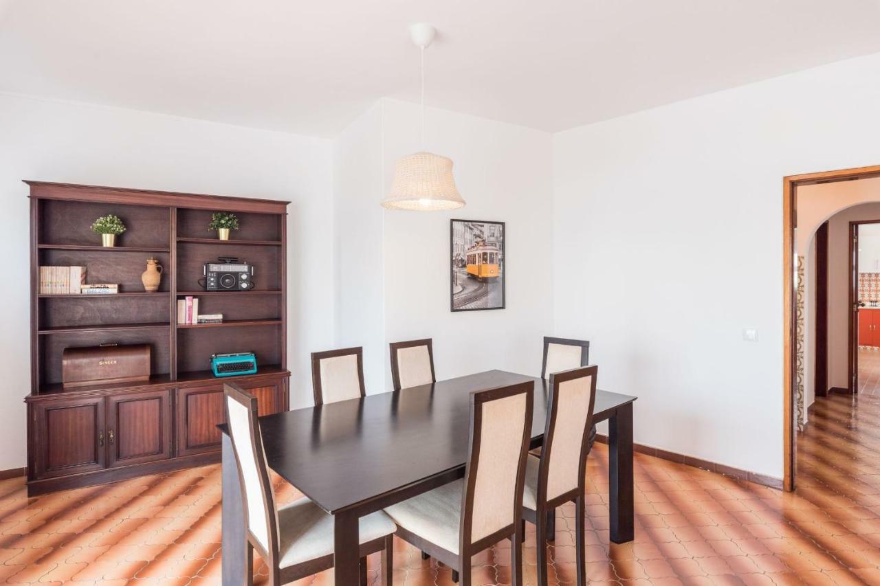 Lovelystay - 3 Bedroom Apartment In Vila Do Bispo Vila do Bispo Exterior foto